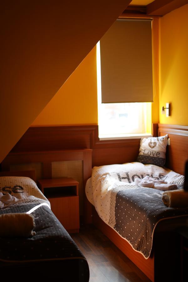 Szekelykert Panzio Bed & Breakfast Мисколк Екстериор снимка