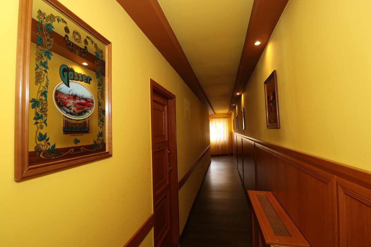 Szekelykert Panzio Bed & Breakfast Мисколк Екстериор снимка