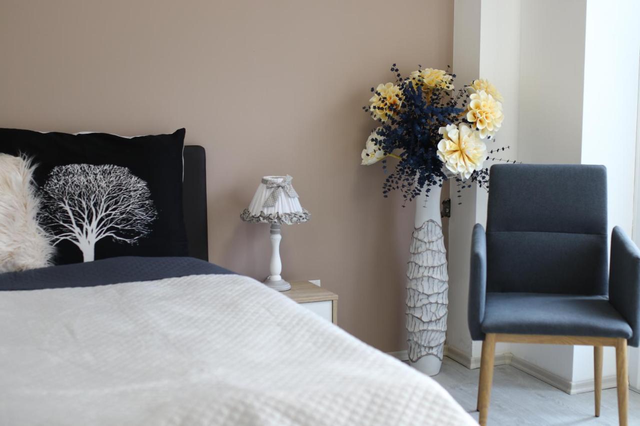 Szekelykert Panzio Bed & Breakfast Мисколк Екстериор снимка