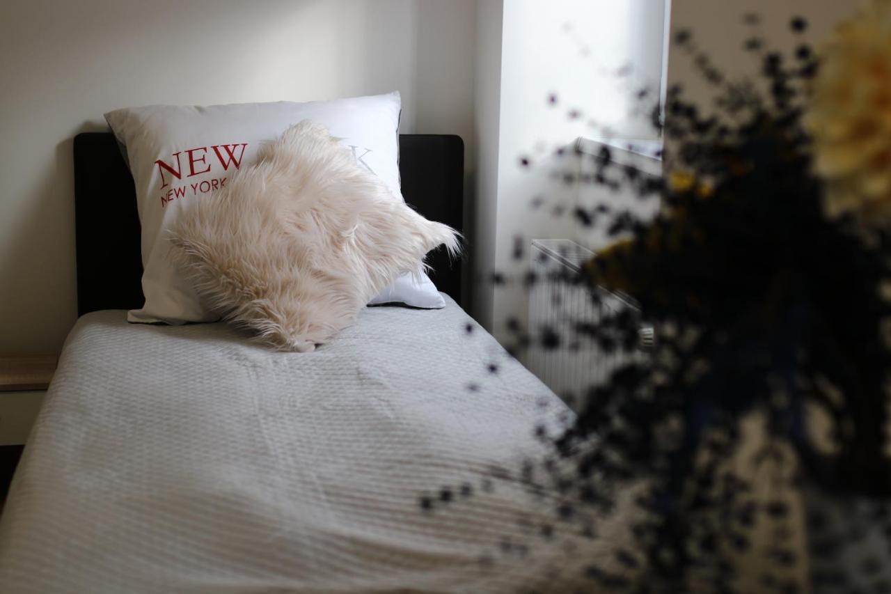 Szekelykert Panzio Bed & Breakfast Мисколк Екстериор снимка
