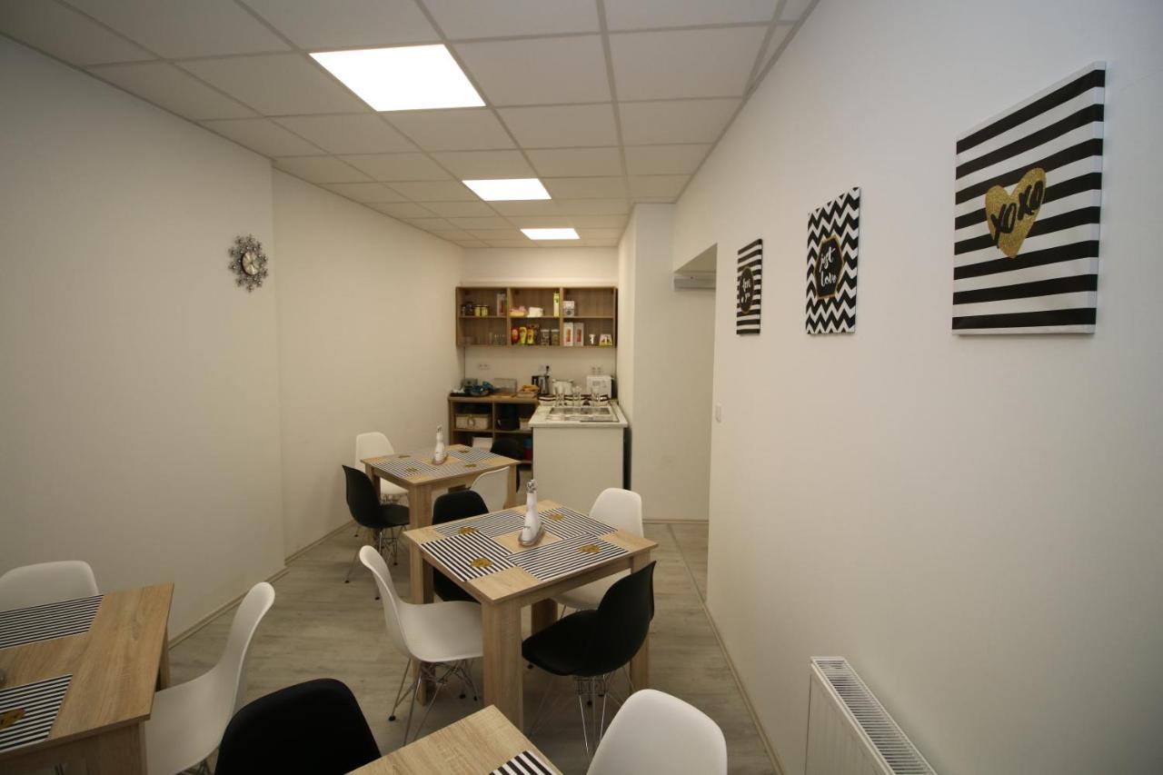 Szekelykert Panzio Bed & Breakfast Мисколк Екстериор снимка